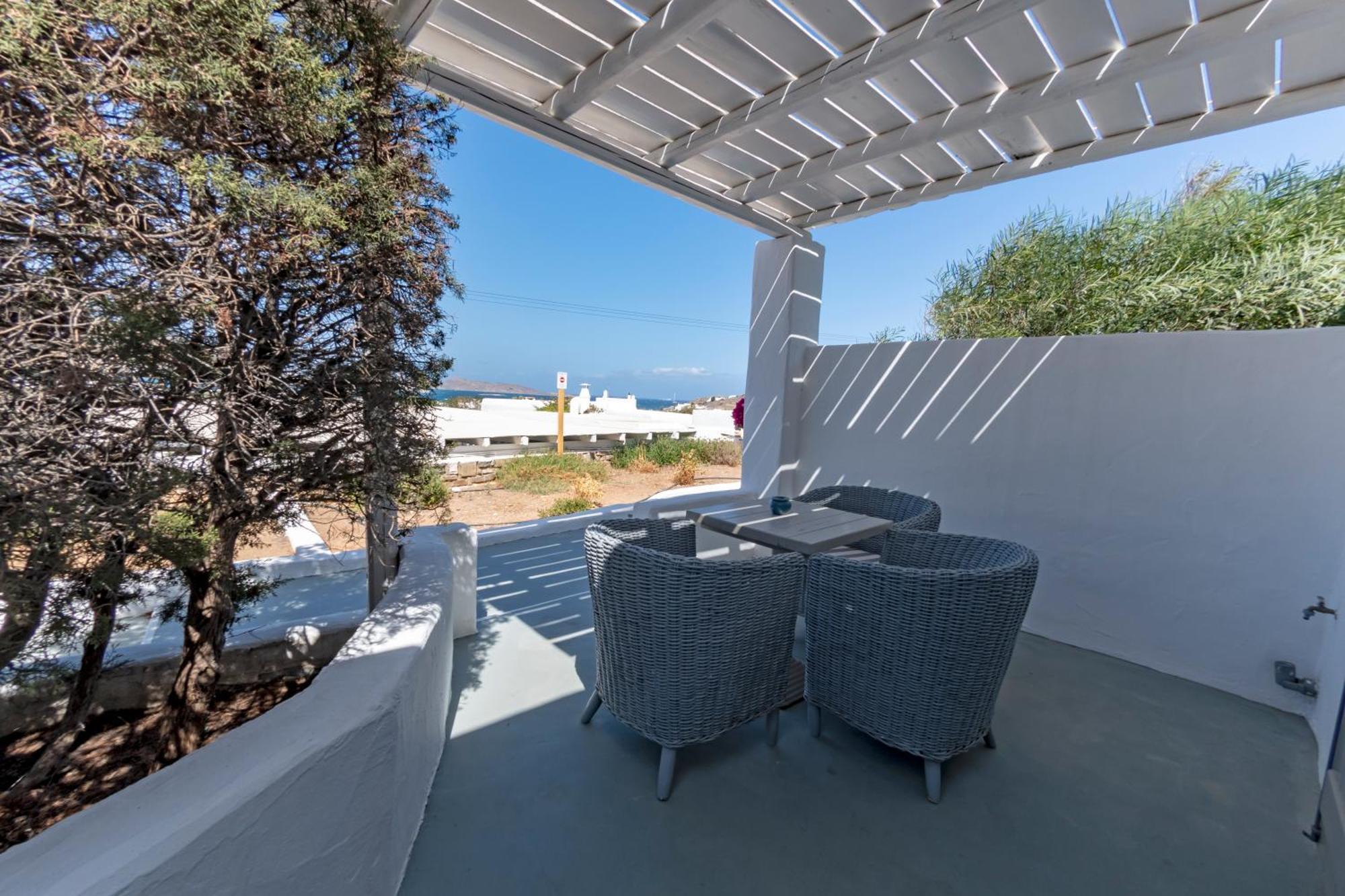 Anemoi Resort Naousa  Exterior photo